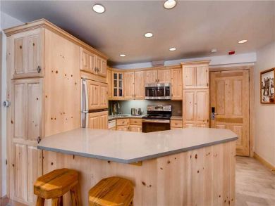 Mountain Views Lionshead Ski Rental Two Bedroom Ski Condo